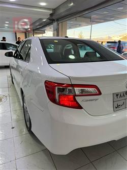 تۆیۆتا کامری